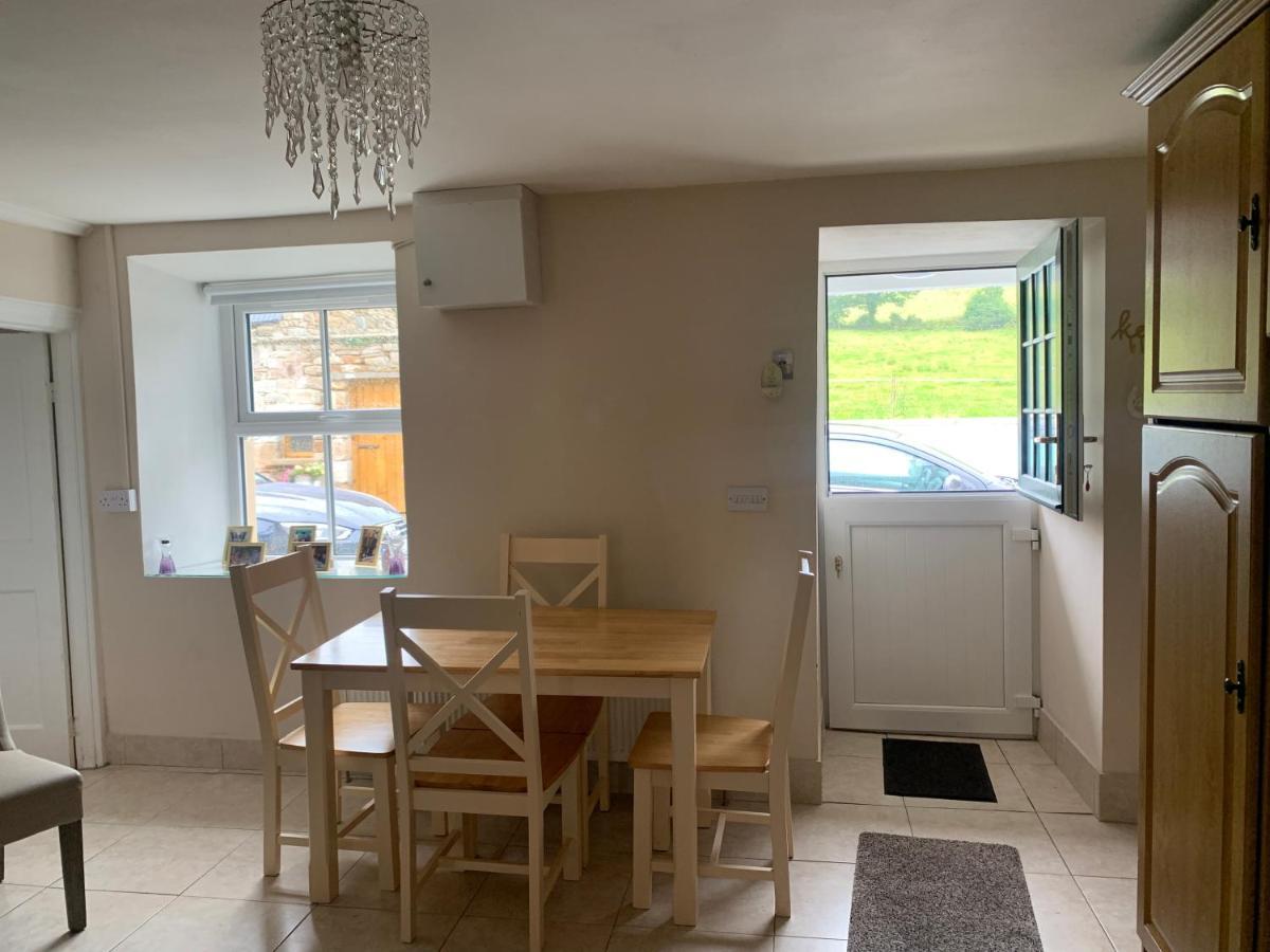 Toms Cottage Longford Buitenkant foto